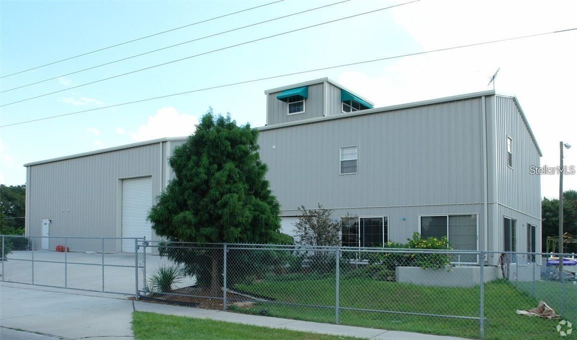 5114/5116 W COMMERCE STREET