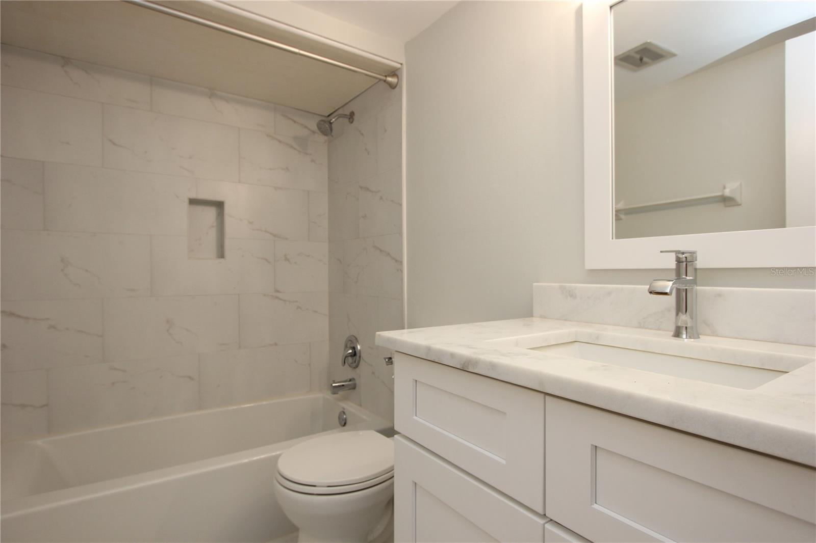 MEAD GARDEN - Residential Lease