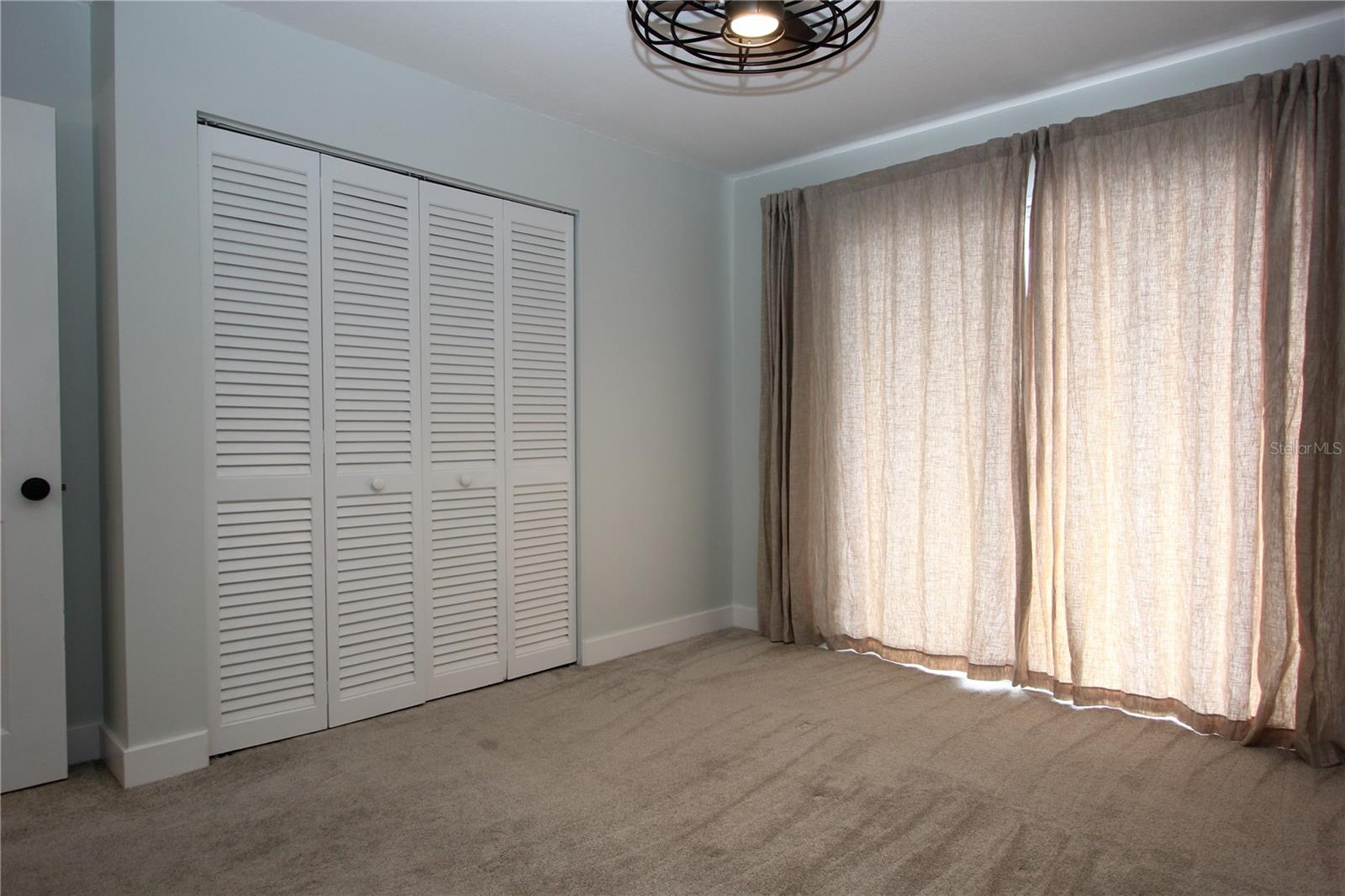 MEAD GARDEN - Residential Lease