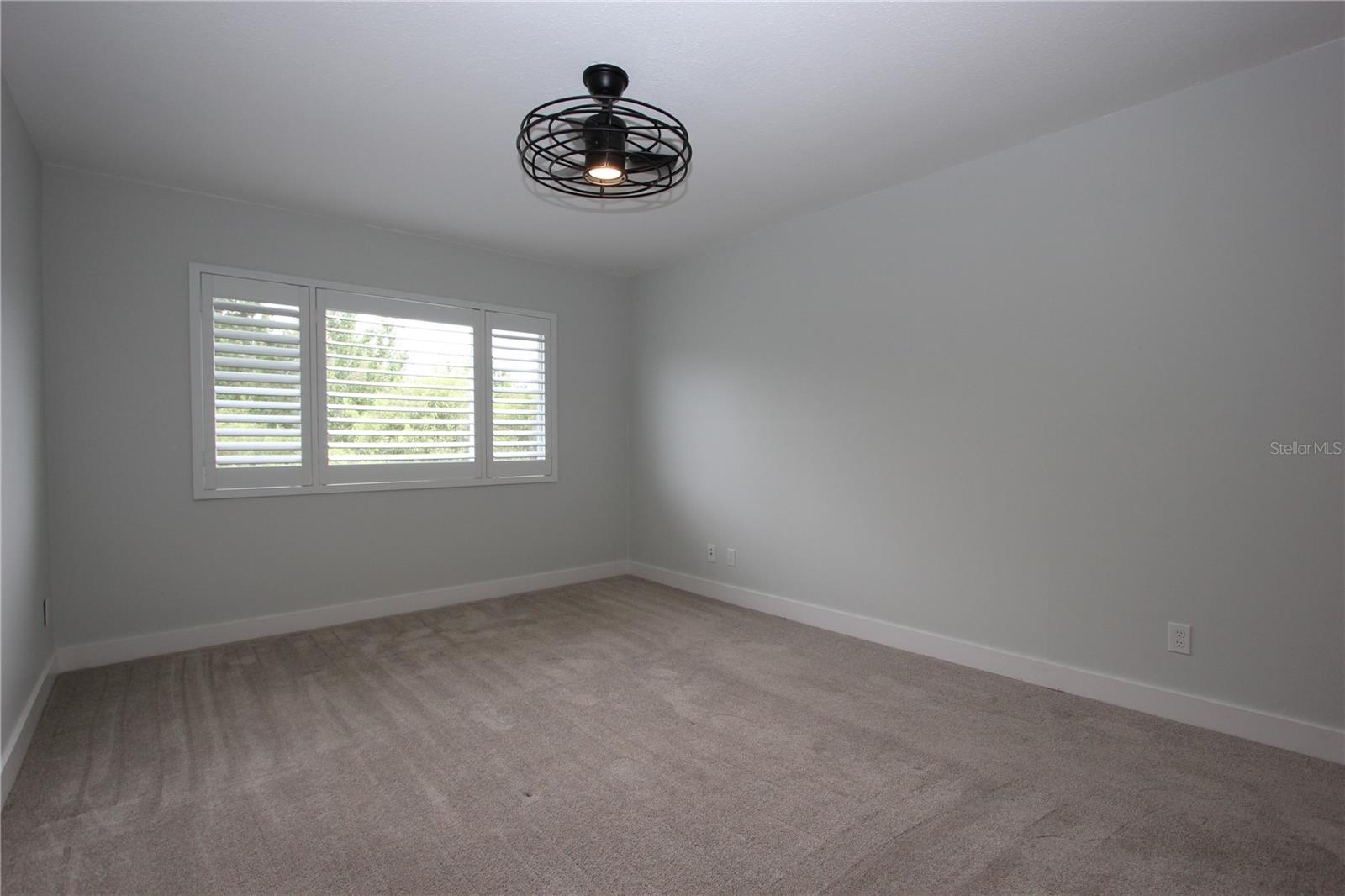 MEAD GARDEN - Residential Lease