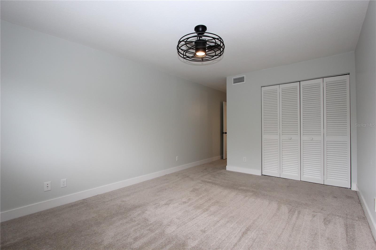 MEAD GARDEN - Residential Lease