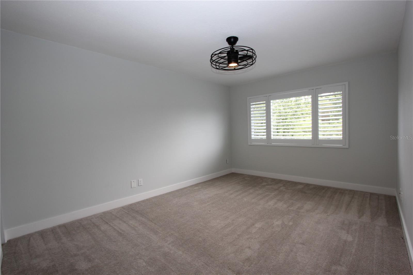 MEAD GARDEN - Residential Lease