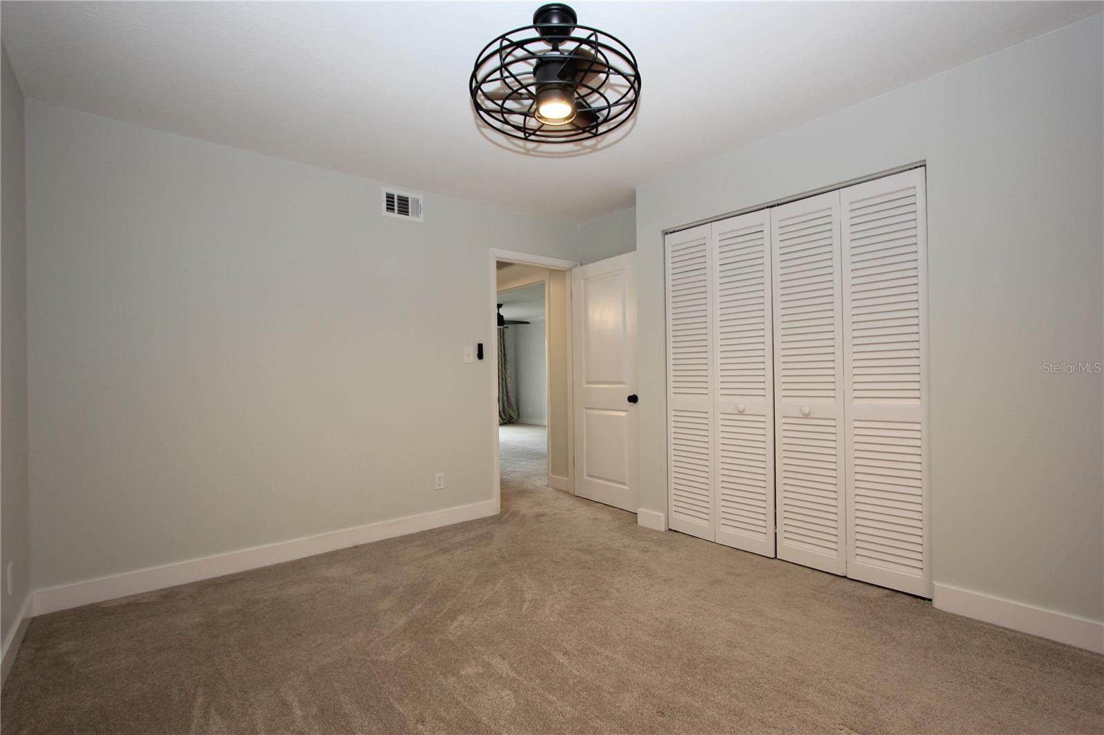 MEAD GARDEN - Residential Lease