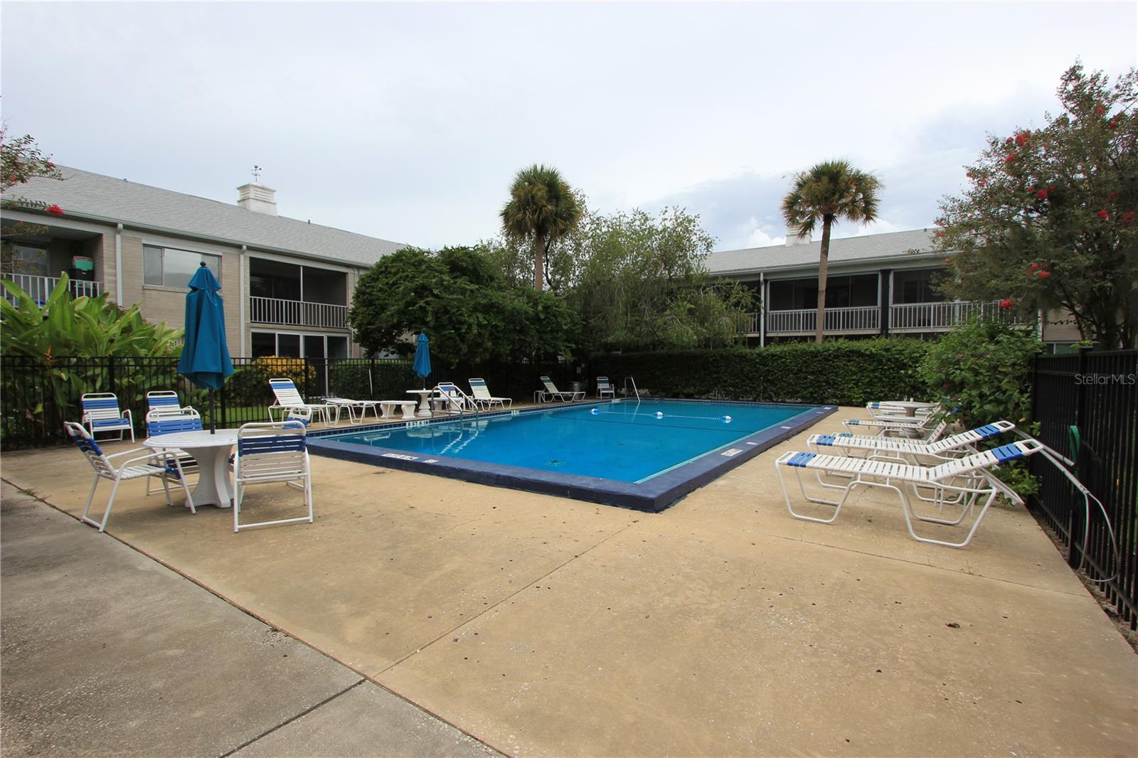 MEAD GARDEN - Residential Lease