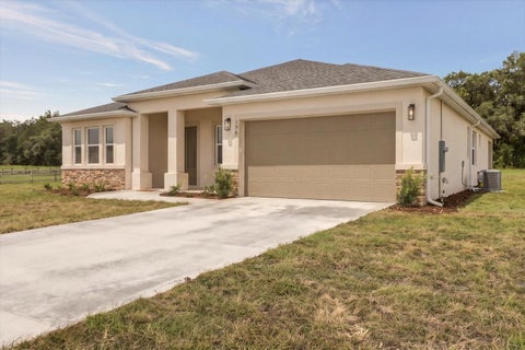 Tiny photo for 196 E Dusty Court, Hernando, FL 34442 (MLS # OM734373)