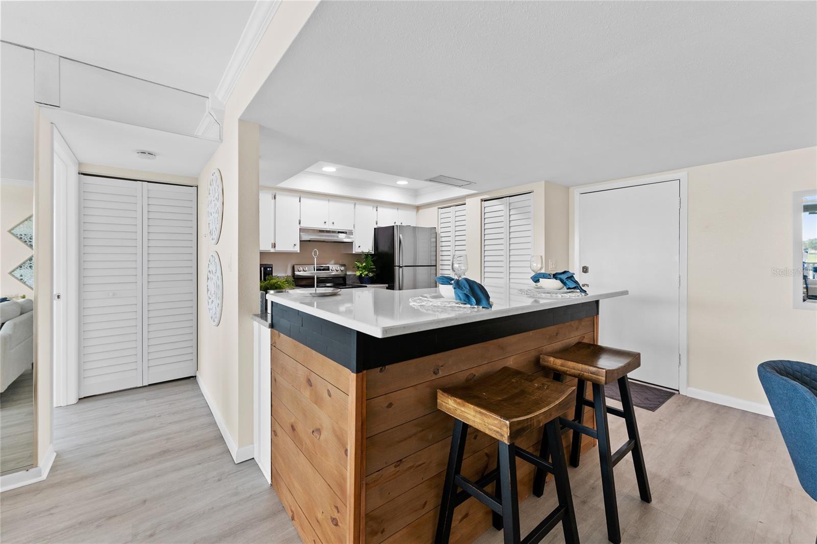 450 TREASURE ISLE CAUSEWAY 212