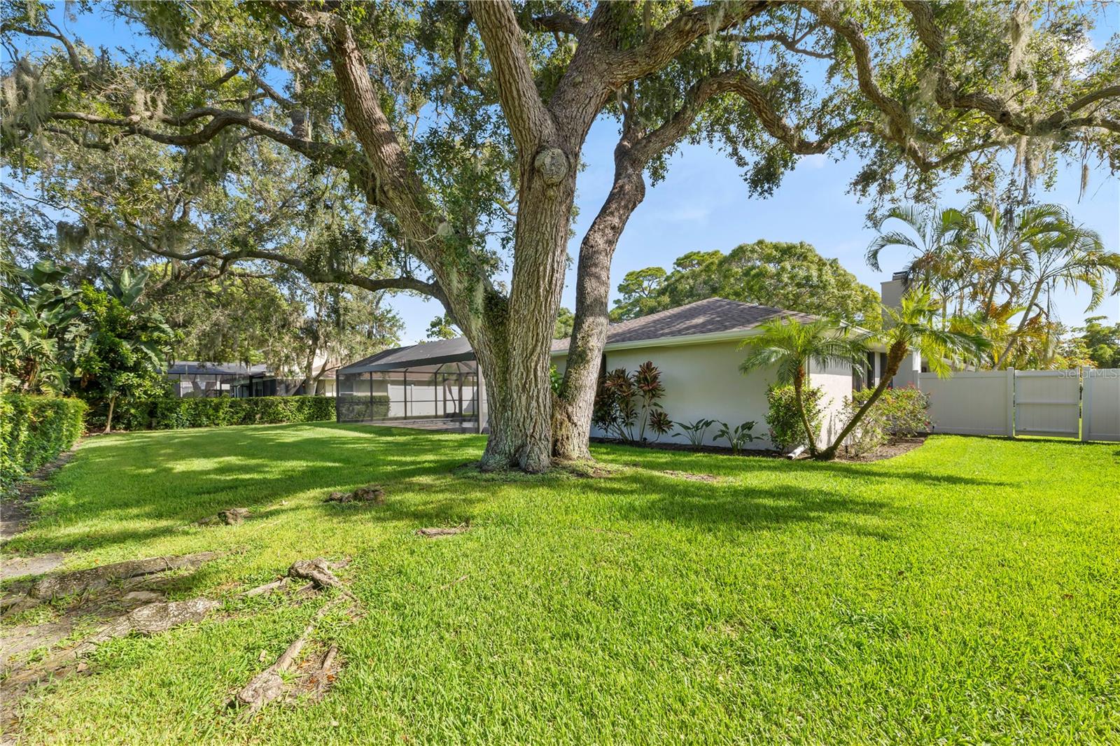4125 PINAR DRIVE