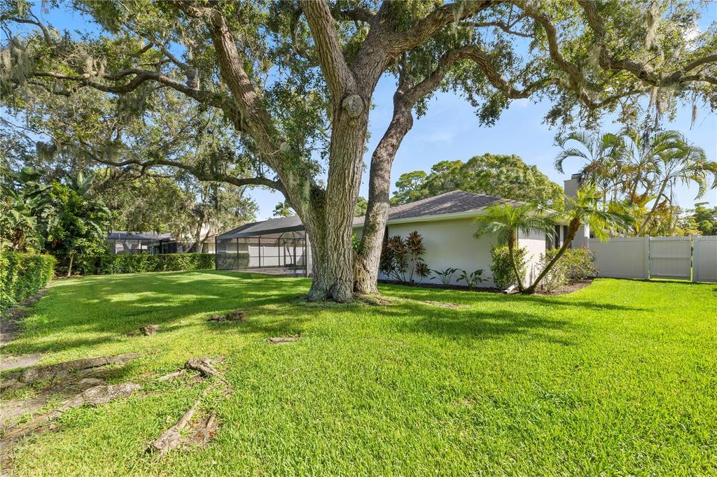 Photo of 4125 Pinar Drive, Bradenton, FL 34210 (MLS # A4690541)