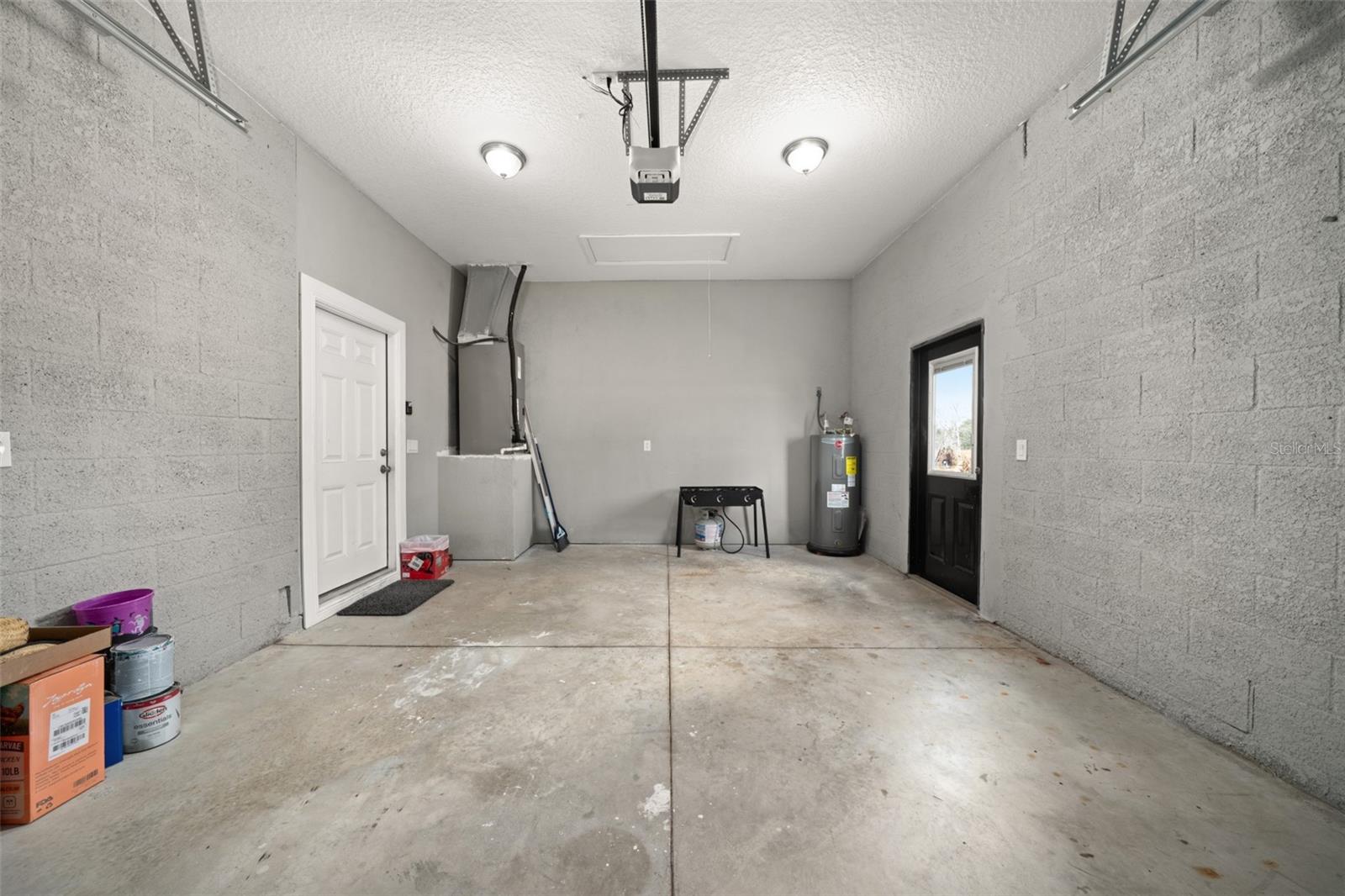 AVON PARK LAKES UNIT 42 PB 5-PG 89 LOTS 13610 + 1 - Residential