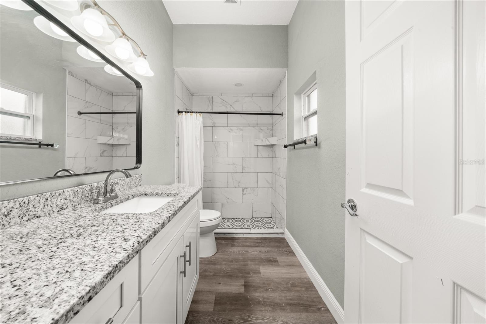 AVON PARK LAKES UNIT 42 PB 5-PG 89 LOTS 13610 + 1 - Residential