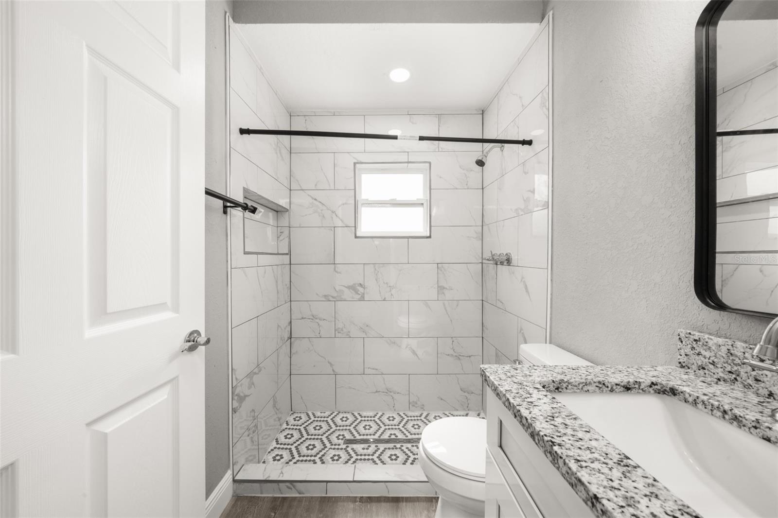 AVON PARK LAKES UNIT 42 PB 5-PG 89 LOTS 13610 + 1 - Residential