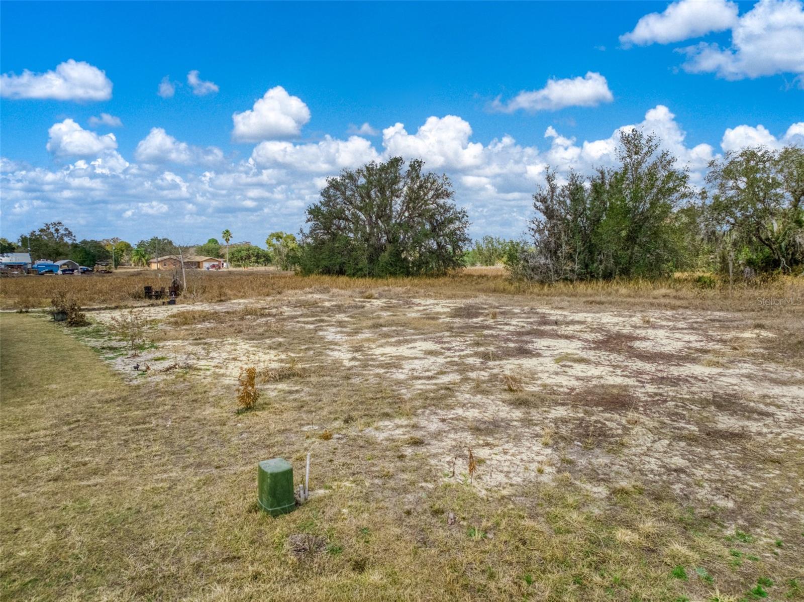 AVON PARK LAKES UNIT 42 PB 5-PG 89 LOTS 13610 + 1 - Residential