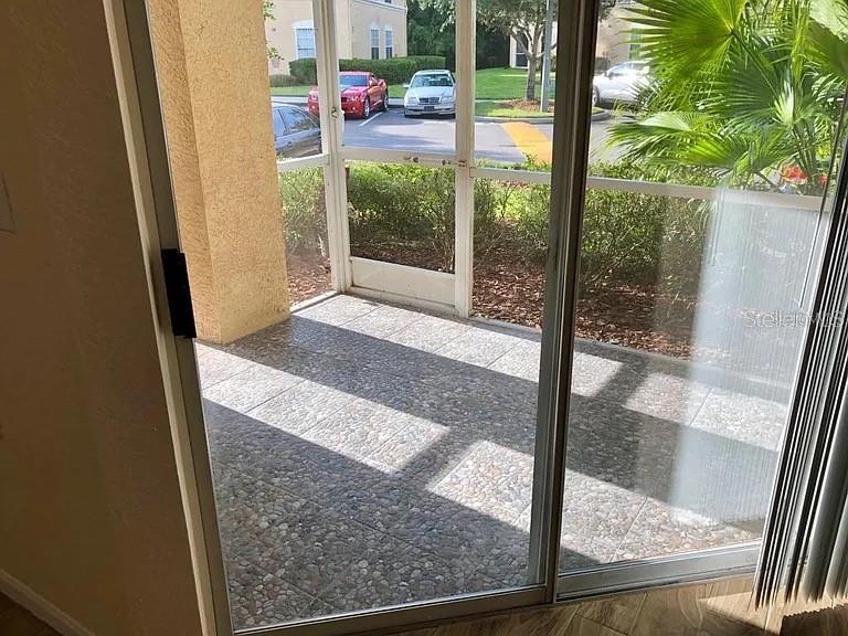 OXFORD PLACE AT TAMPA PALMS A CONDO - Residential