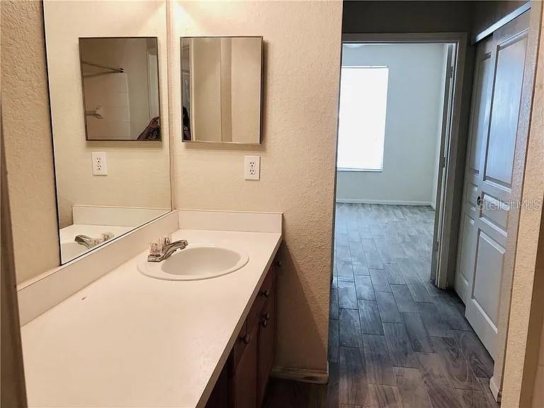 OXFORD PLACE AT TAMPA PALMS A CONDO - Residential