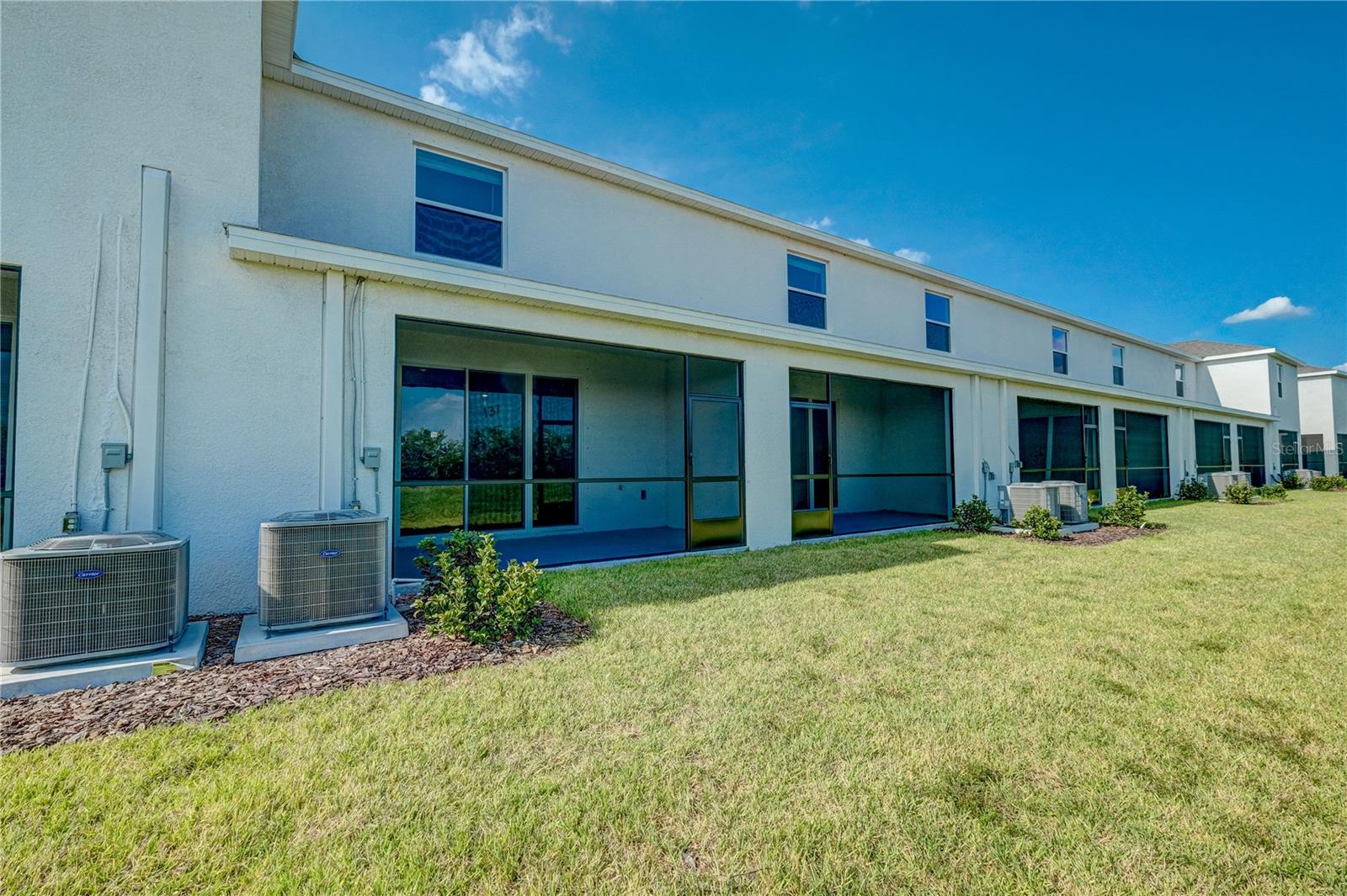 STAR FARMS AT LAKEWOOD RANCH - Residential Lease