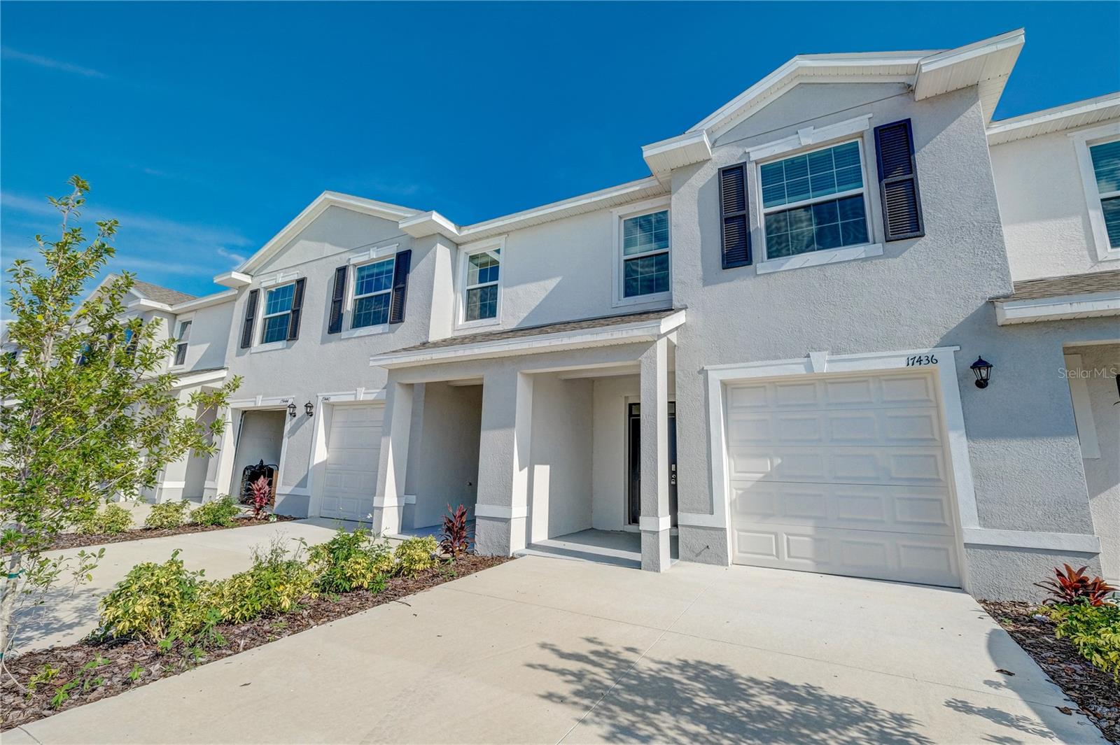 STAR FARMS AT LAKEWOOD RANCH - Residential Lease