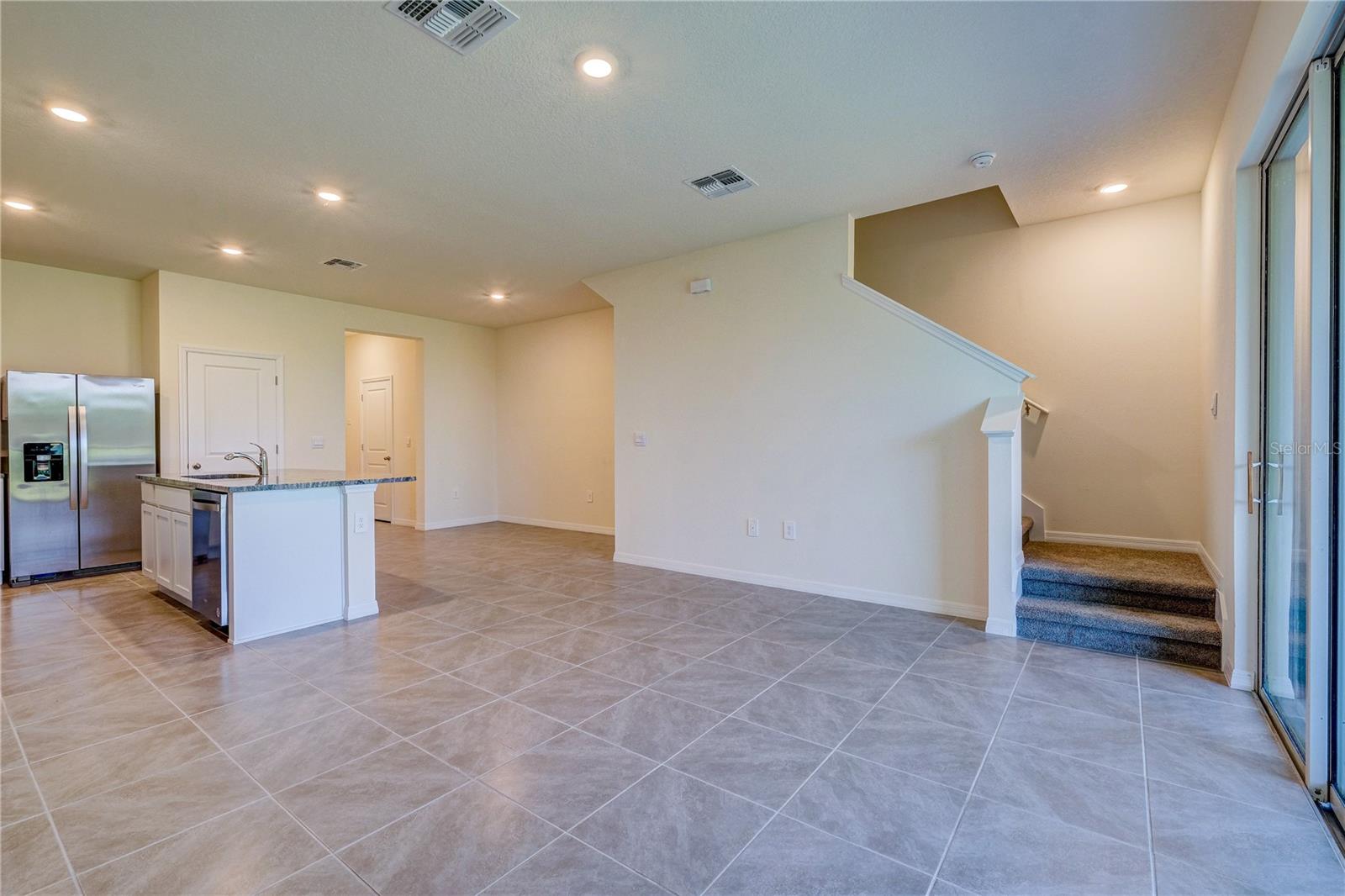 STAR FARMS AT LAKEWOOD RANCH - Residential Lease