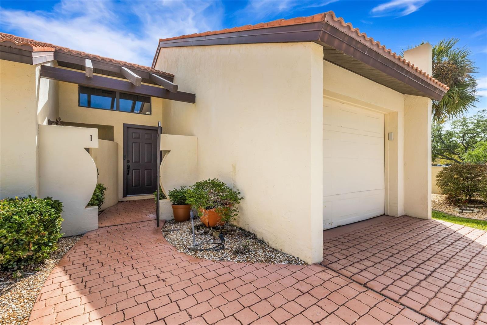 FOUR HUNDRED FORTY PLACE - Residential