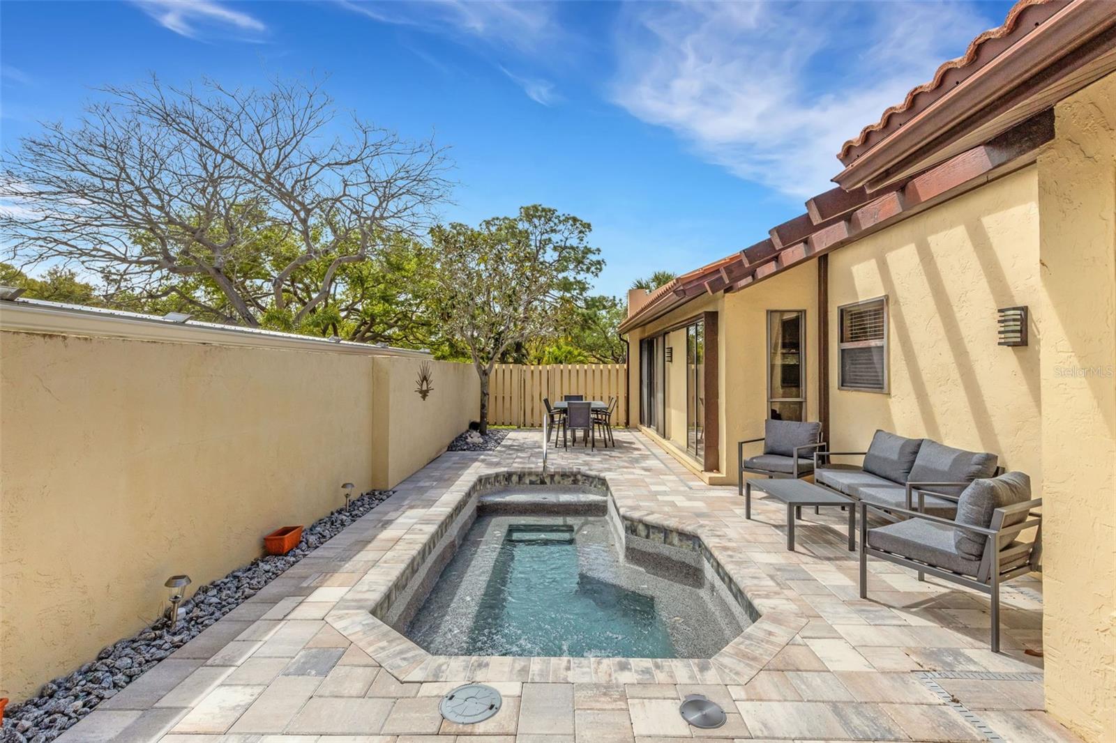 FOUR HUNDRED FORTY PLACE - Residential