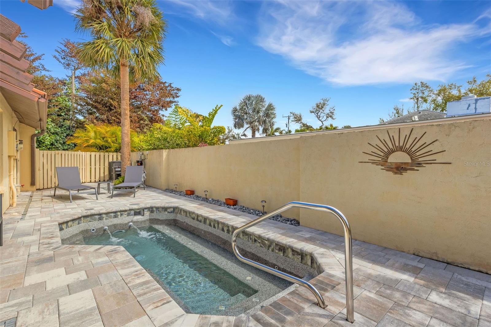 FOUR HUNDRED FORTY PLACE - Residential