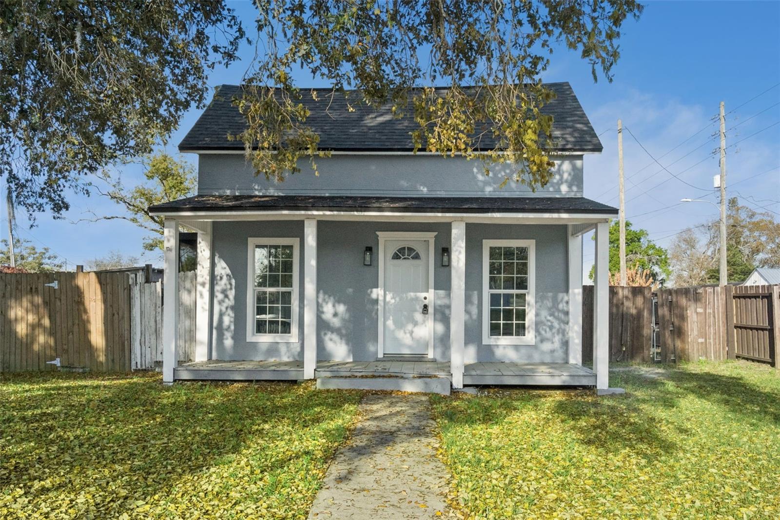 C W DOOPS - Residential Lease