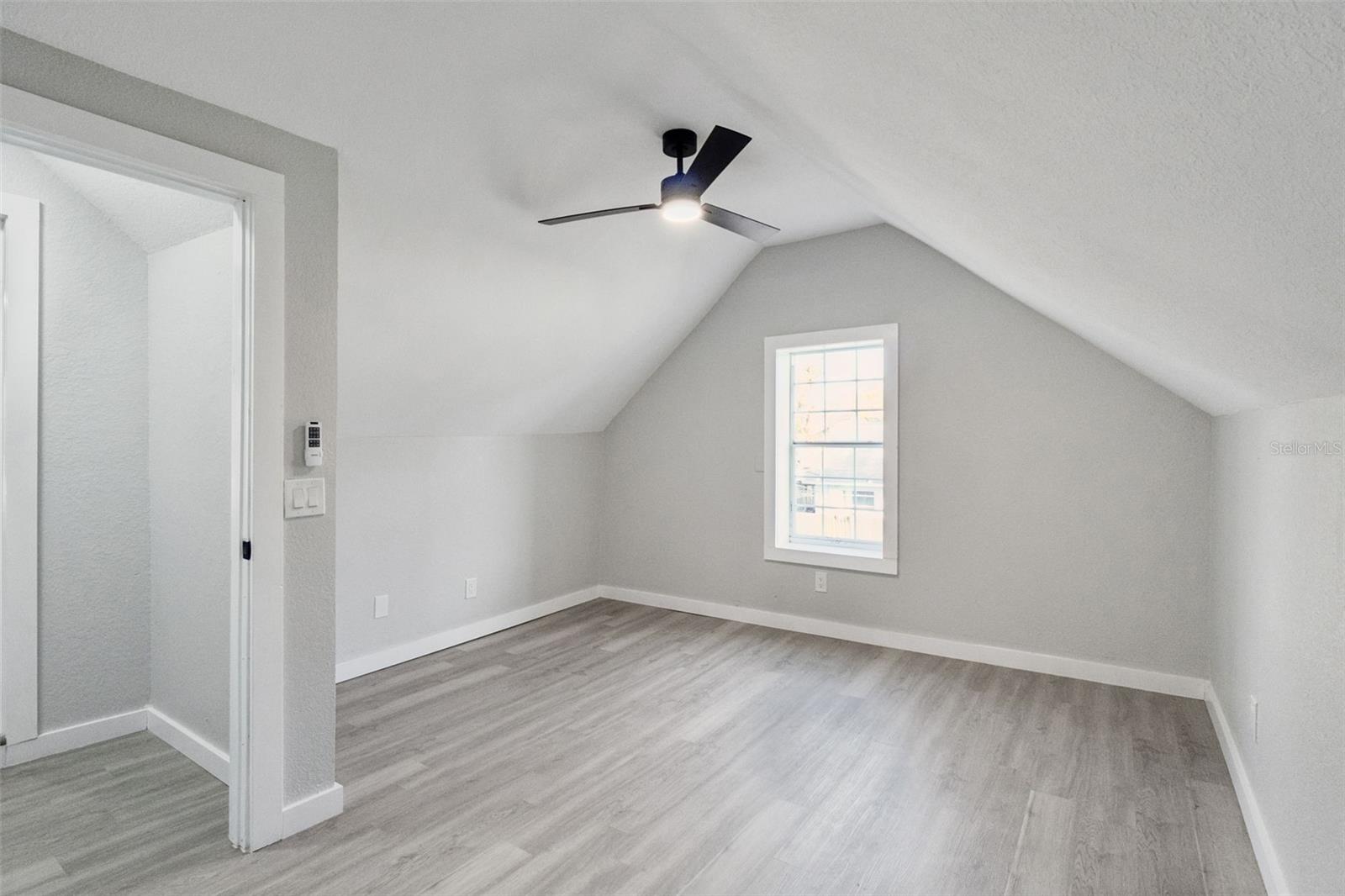 C W DOOPS - Residential Lease