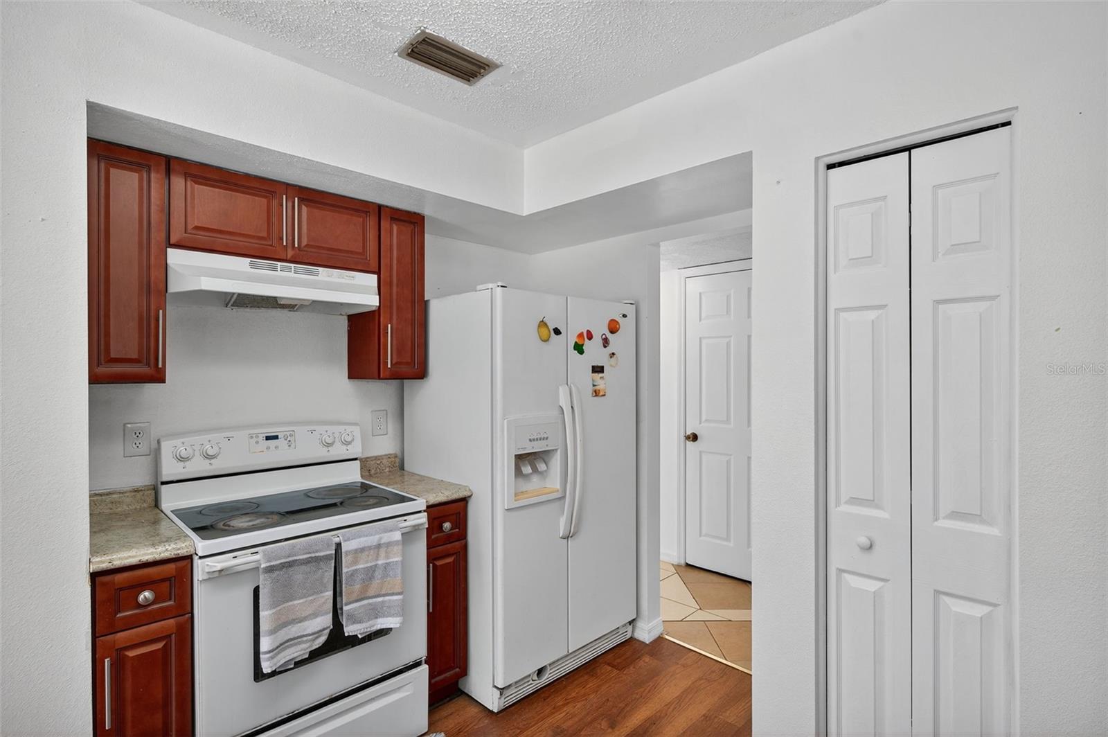 HEATHER LAKES UNIT XXVII PH - Residential