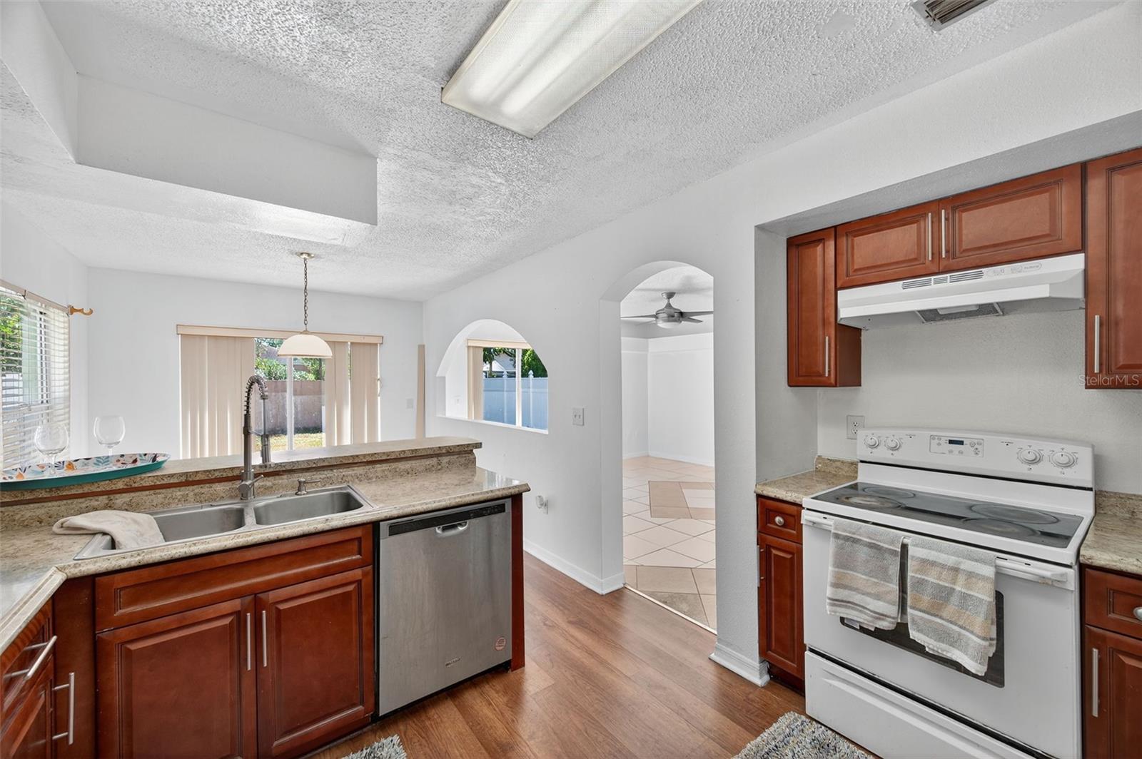 HEATHER LAKES UNIT XXVII PH - Residential