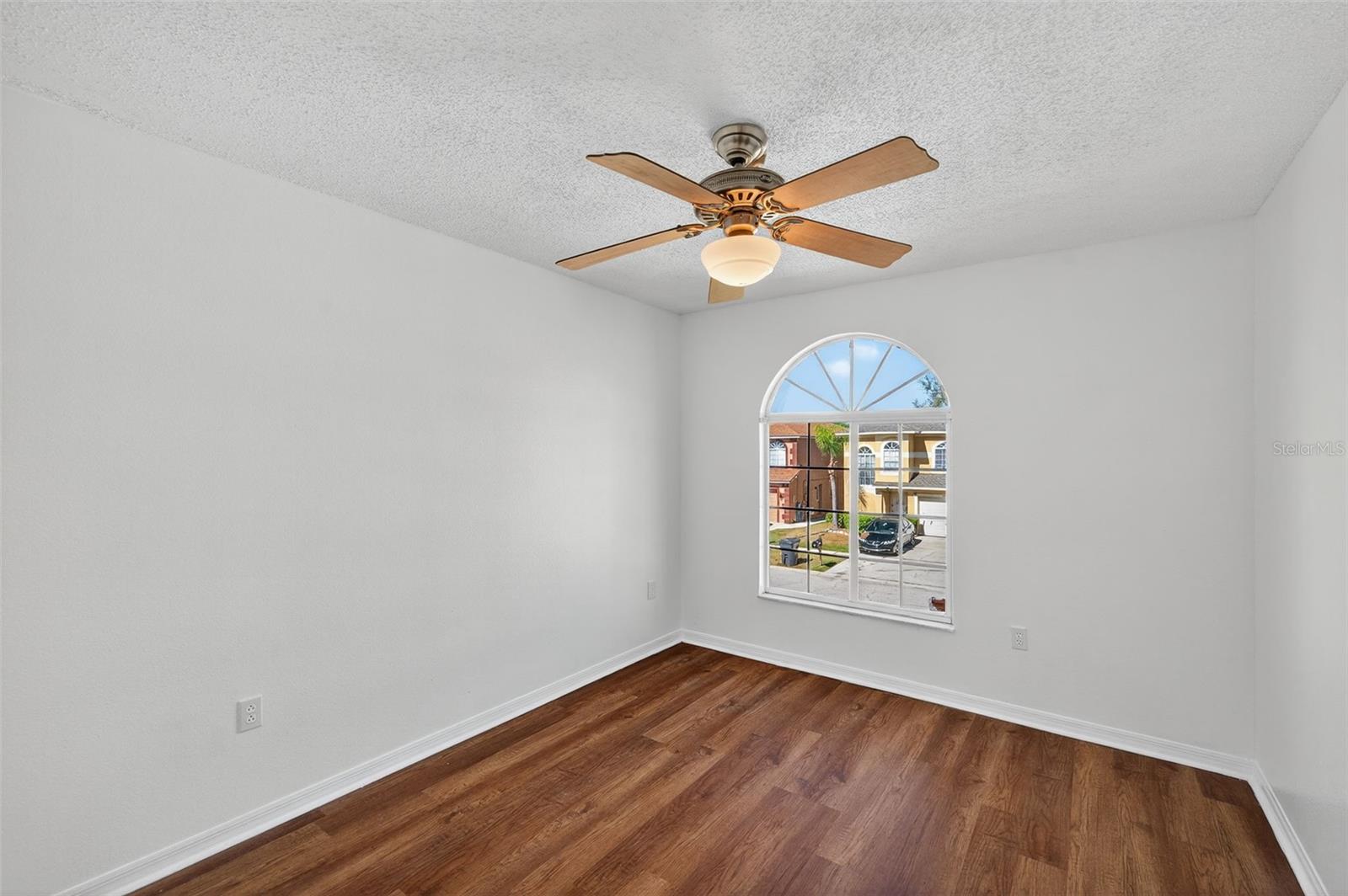 HEATHER LAKES UNIT XXVII PH - Residential