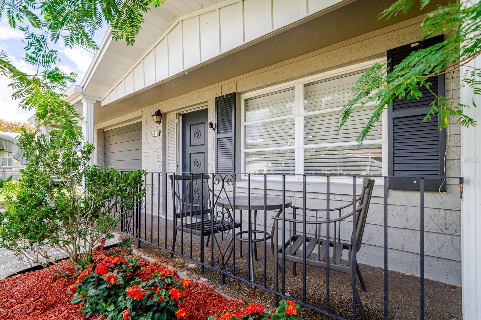 HOLIDAY HILL - Residential