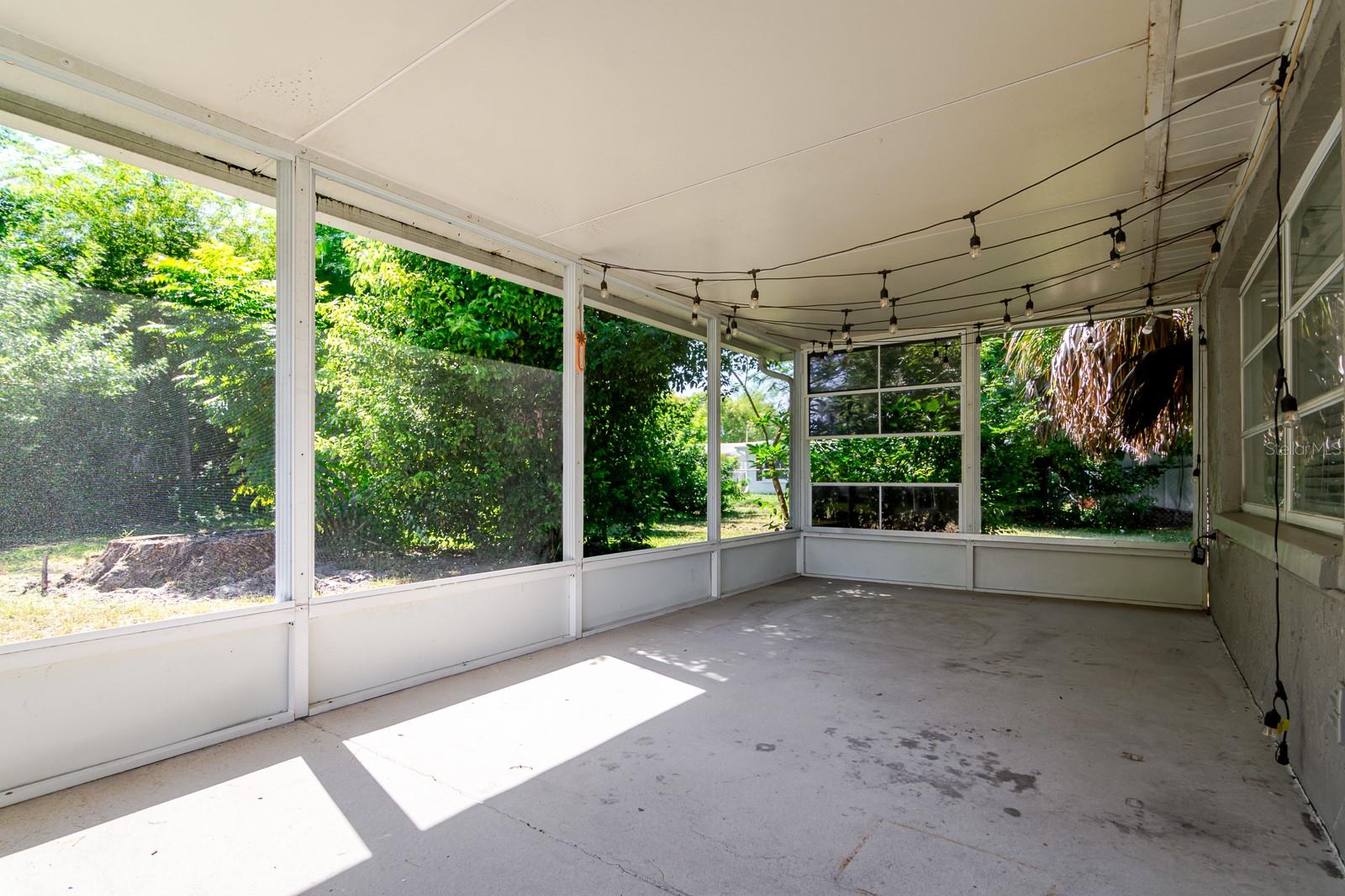 HOLIDAY HILL - Residential