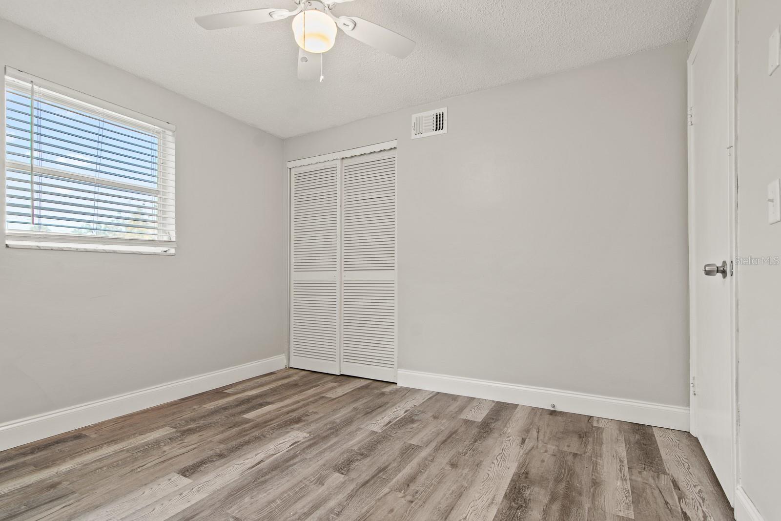 HOLIDAY HILL - Residential