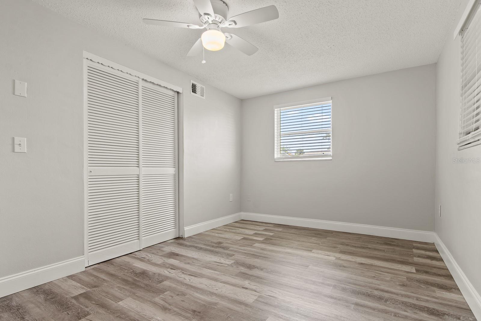 HOLIDAY HILL - Residential