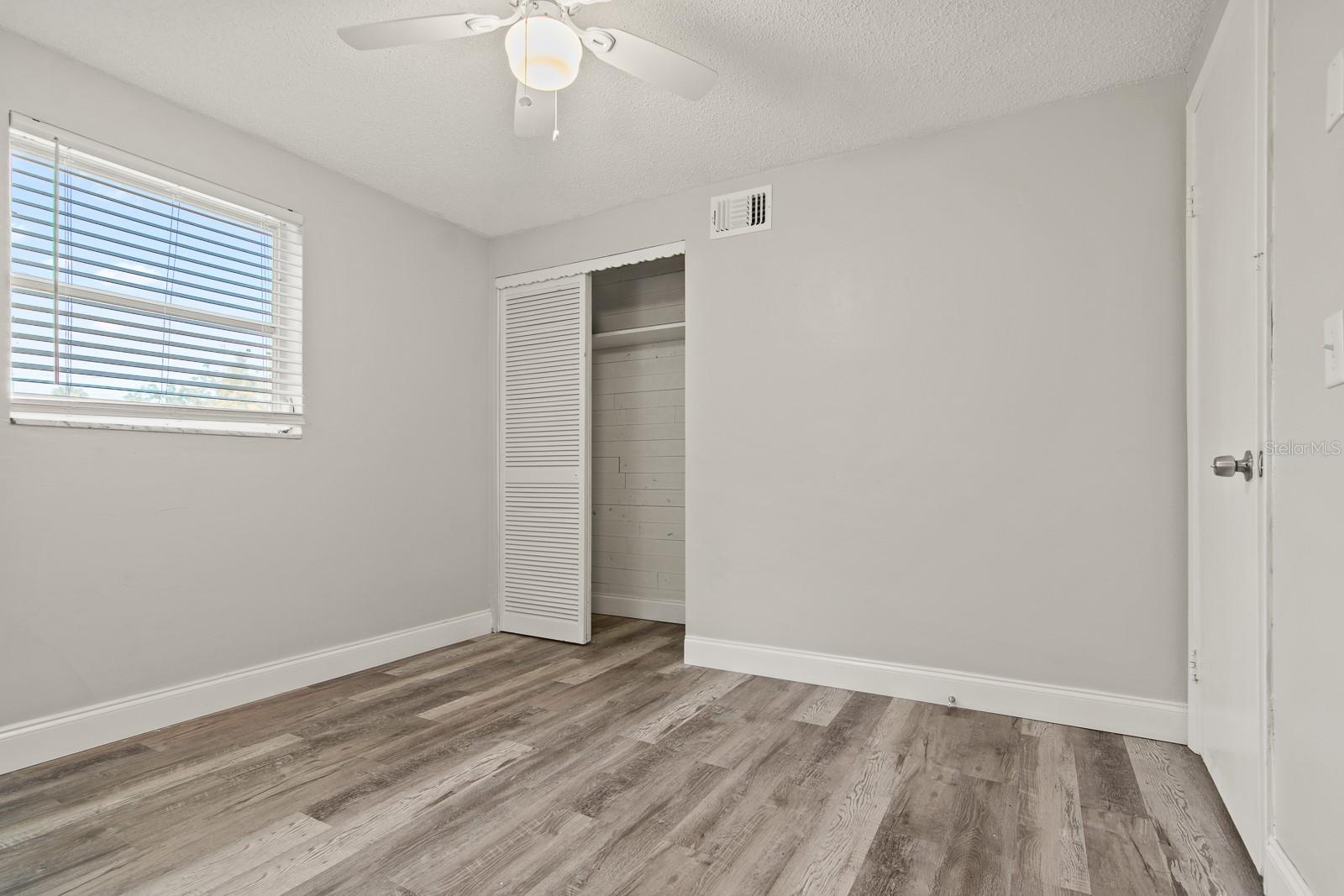 HOLIDAY HILL - Residential