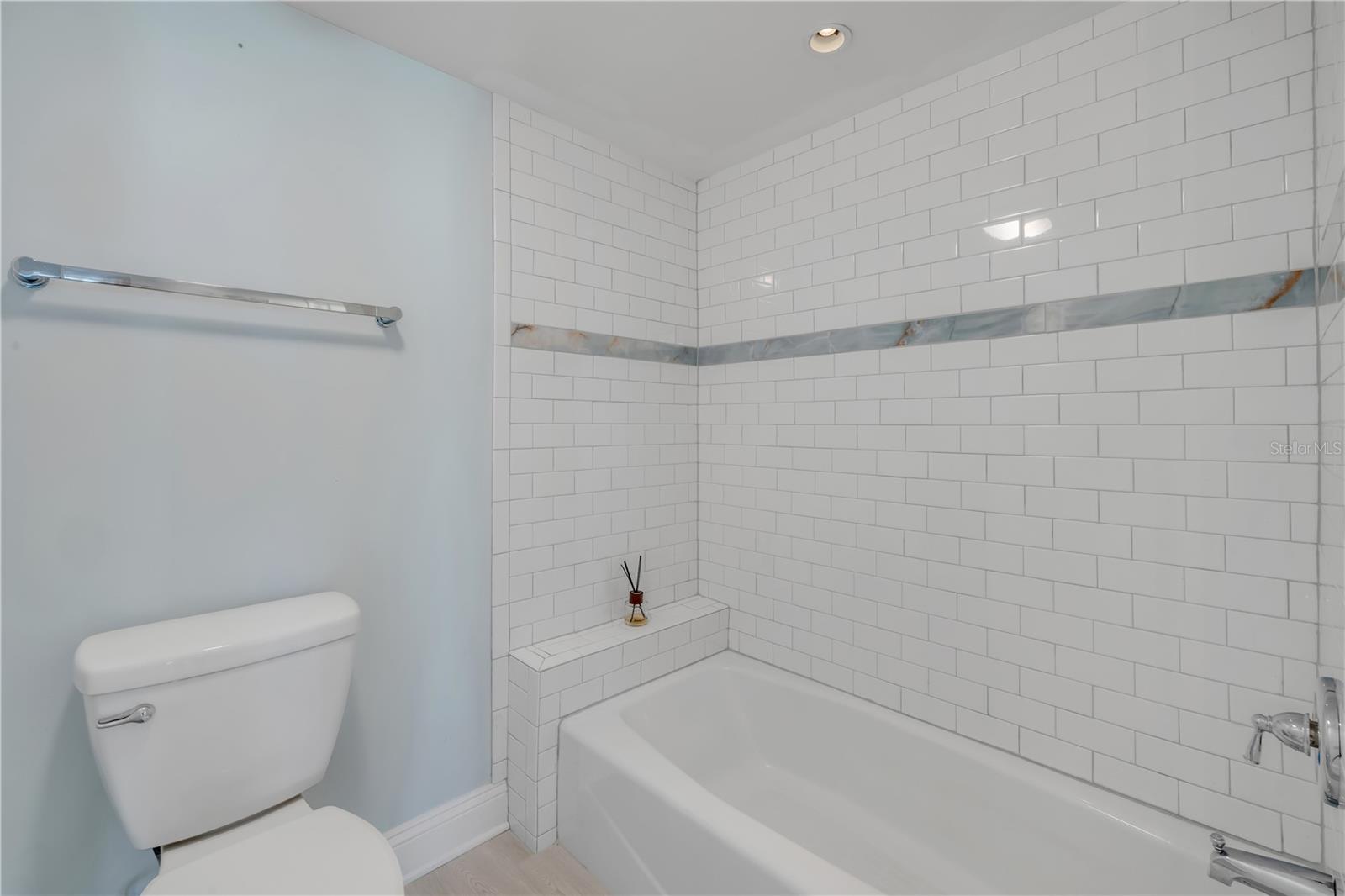 HARBOUR VILLAGE CONDO - Residential