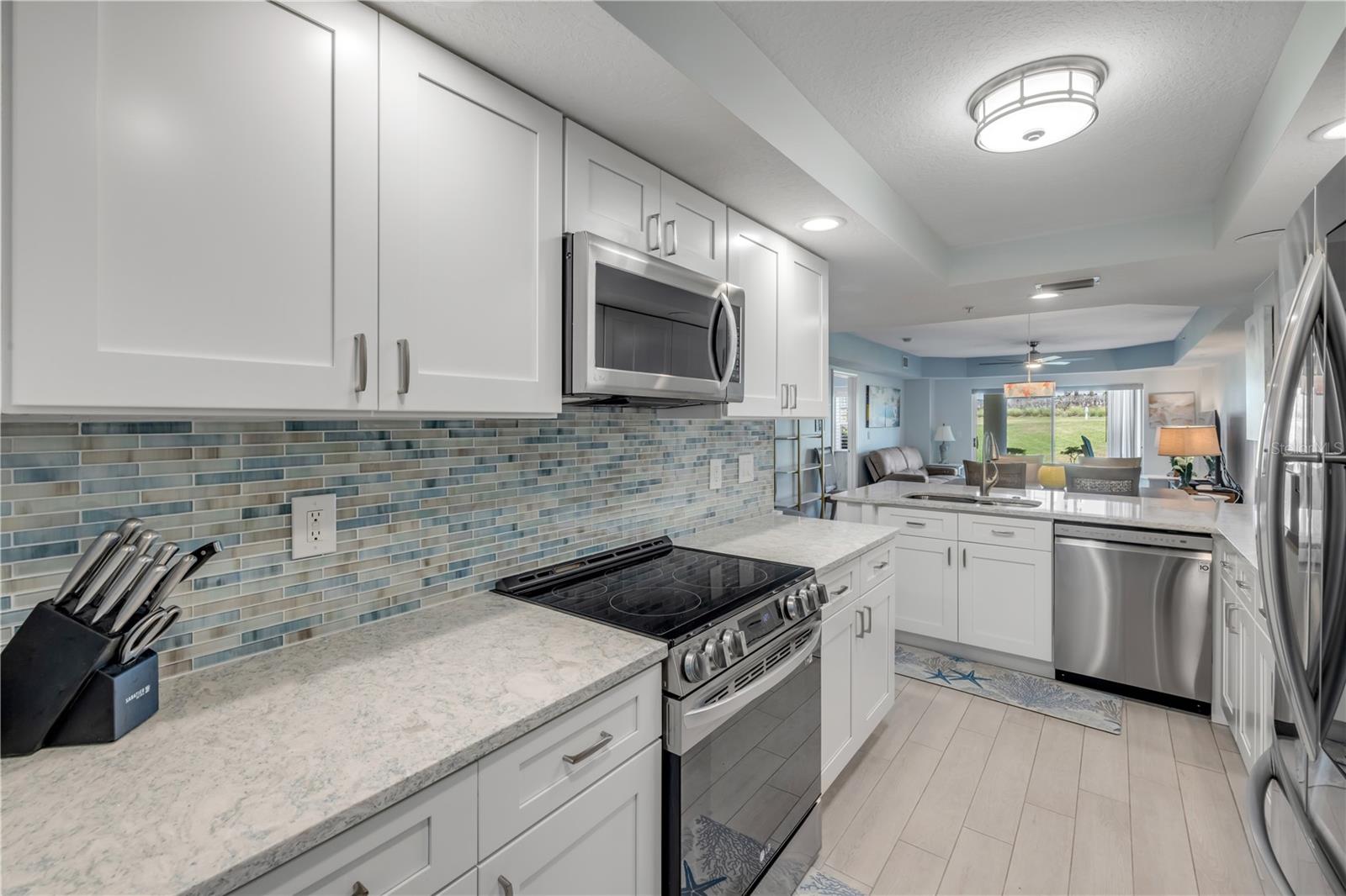 HARBOUR VILLAGE CONDO - Residential