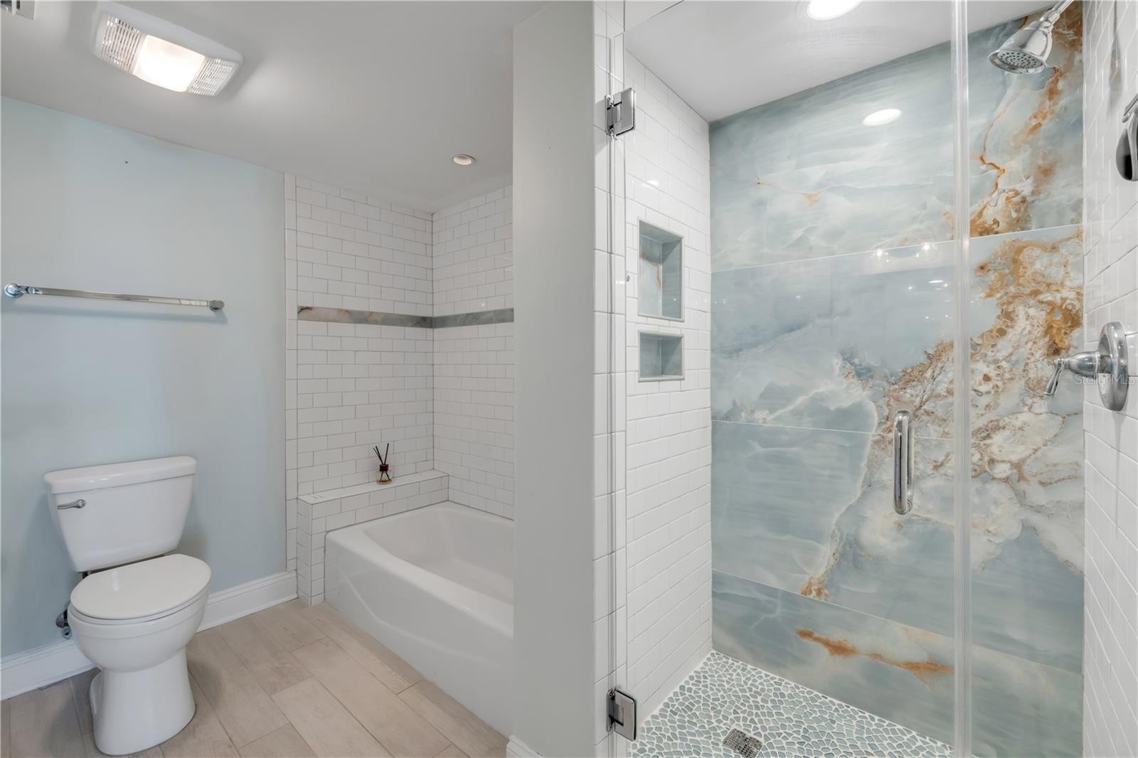 HARBOUR VILLAGE CONDO - Residential