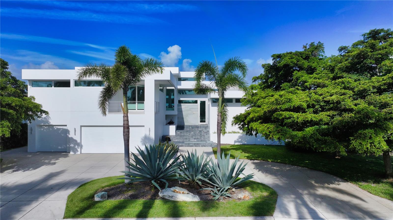 310 BIRD KEY DRIVE
