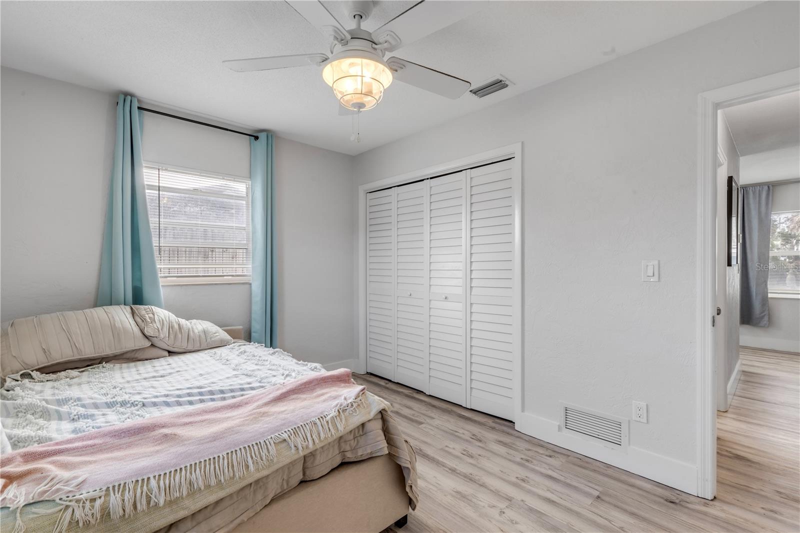 COOPER - Residential