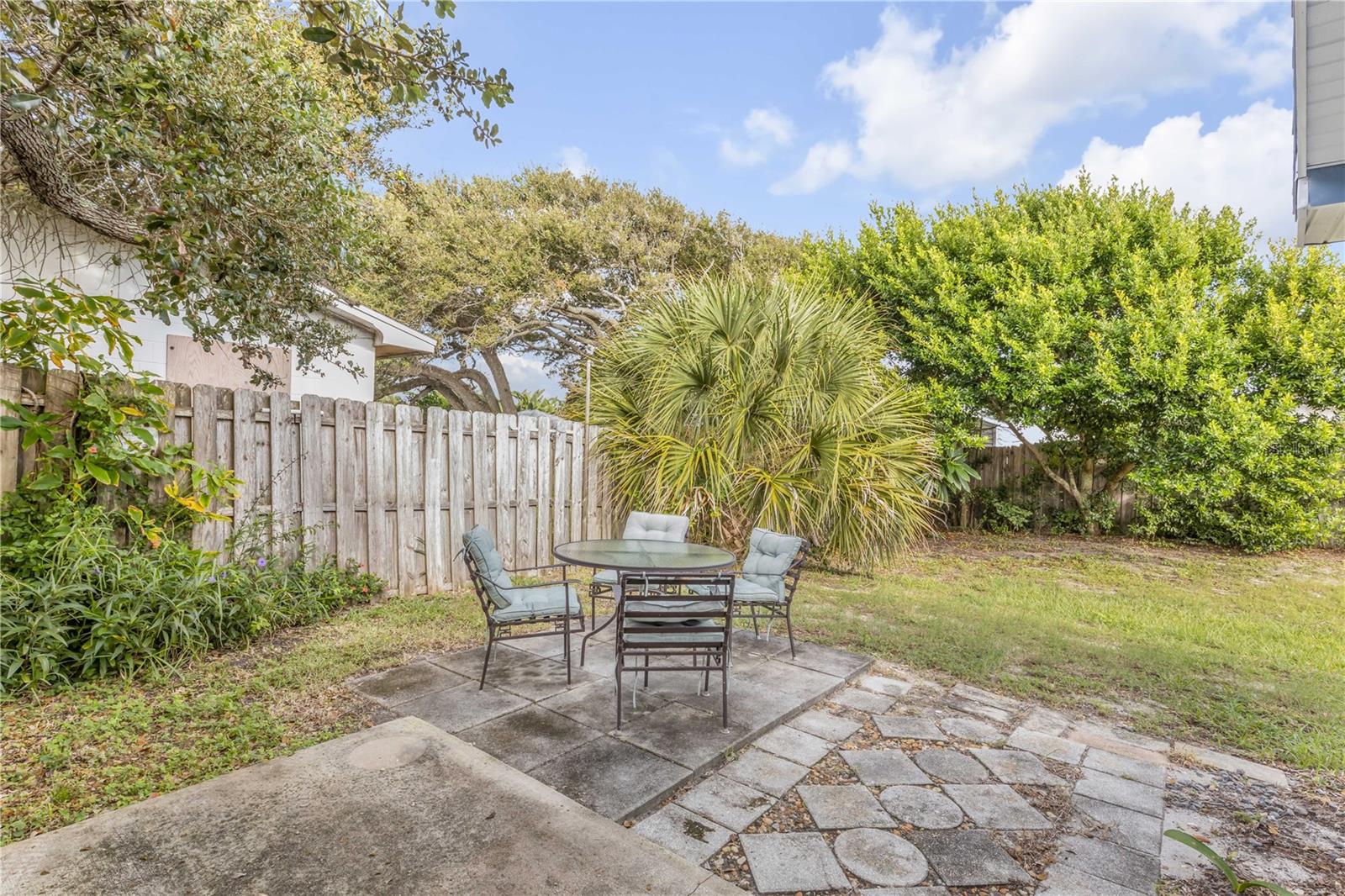 COOPER - Residential