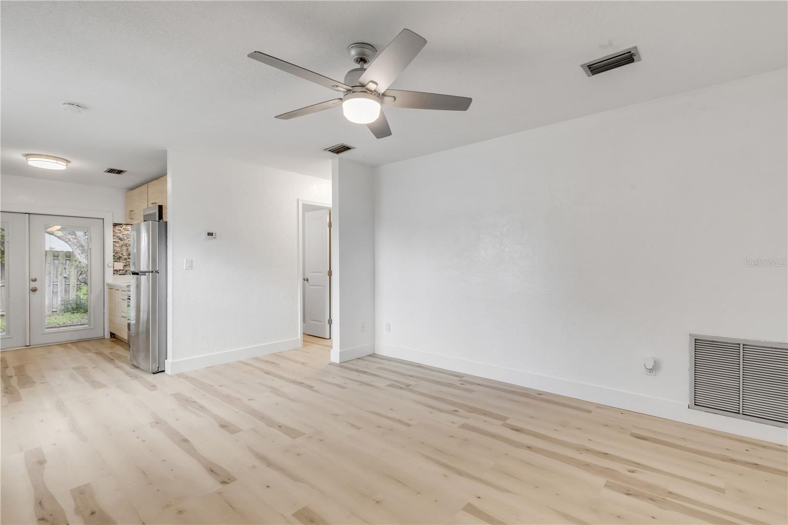 COOPER - Residential