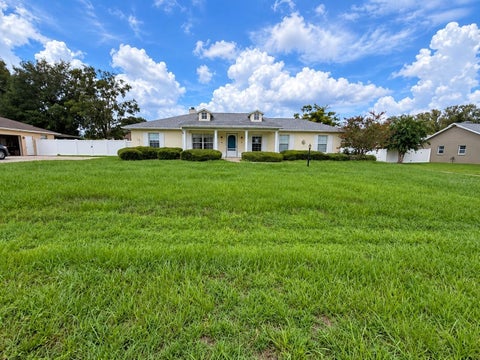 Photo of 5304 SE 15th Court, Ocala, FL 34480 (MLS # S5158776)