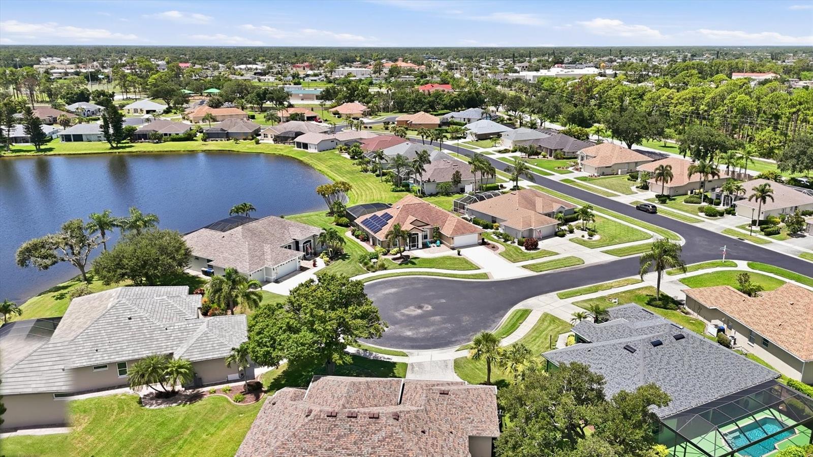 5376 OAKMONT COURT