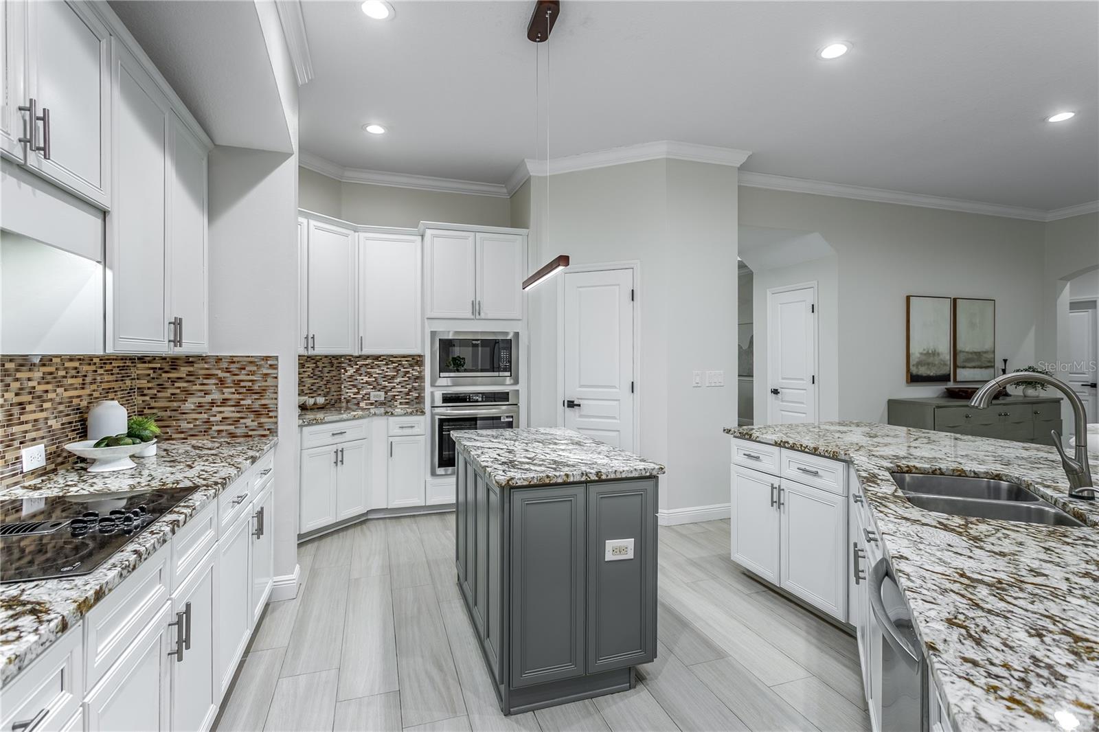 WATERCHASE PH 1 - Residential