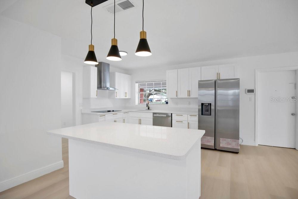 ENGLISH ESTATES UNIT 2 - Residential