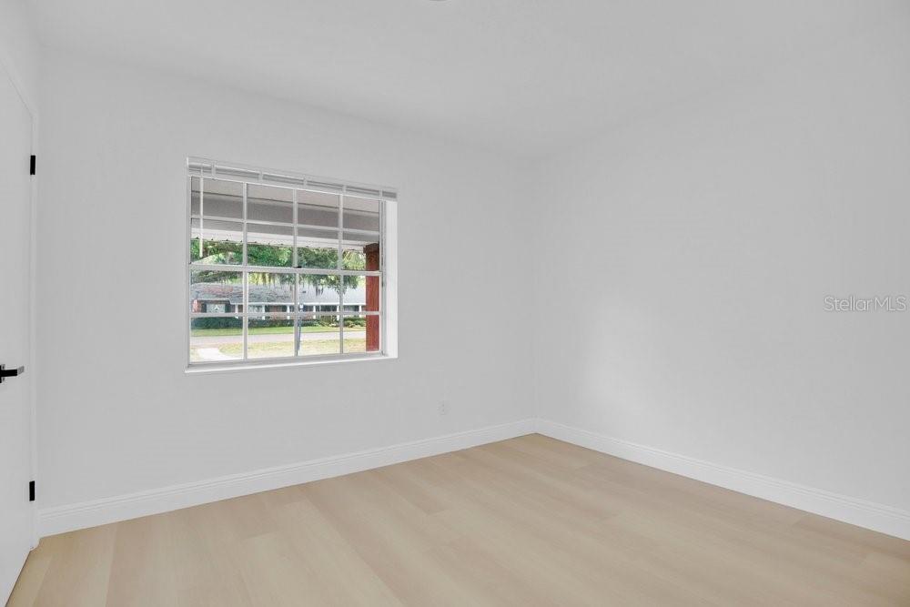 ENGLISH ESTATES UNIT 2 - Residential