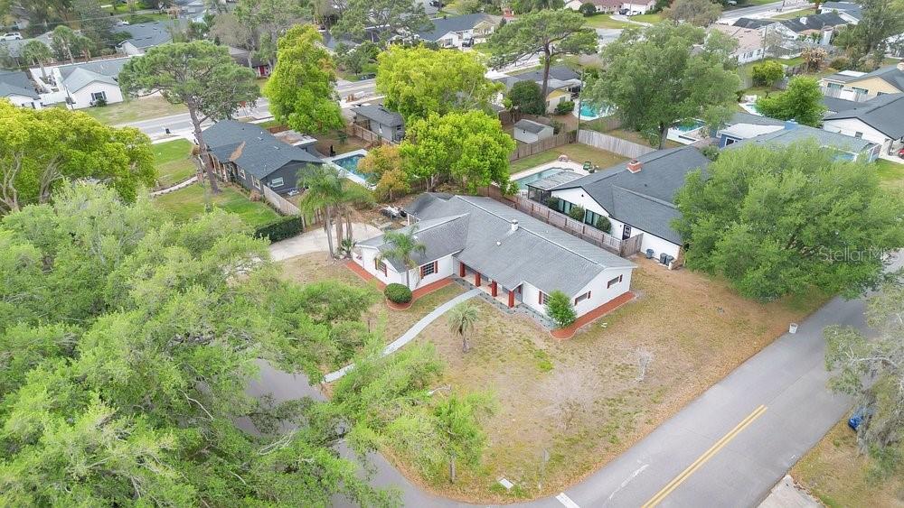 ENGLISH ESTATES UNIT 2 - Residential