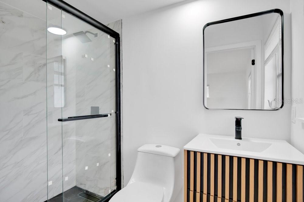 ENGLISH ESTATES UNIT 2 - Residential