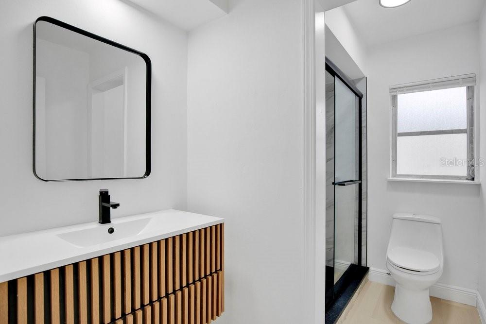 ENGLISH ESTATES UNIT 2 - Residential