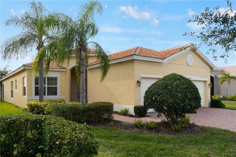 Single Family Residence in WIMAUMA FL 16240 CAPE CORAL DRIVE.jpg